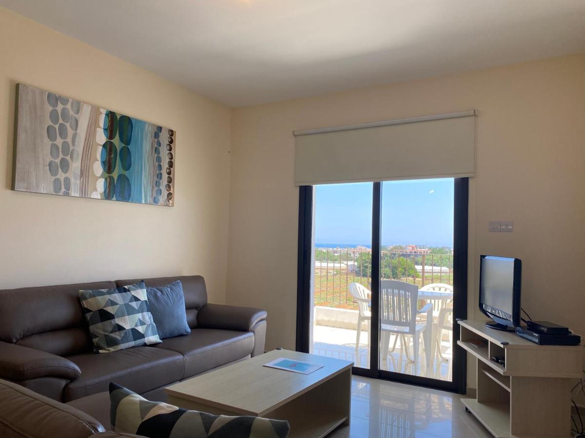 Kyklades Resort & Spa Paralímni Kültér fotó