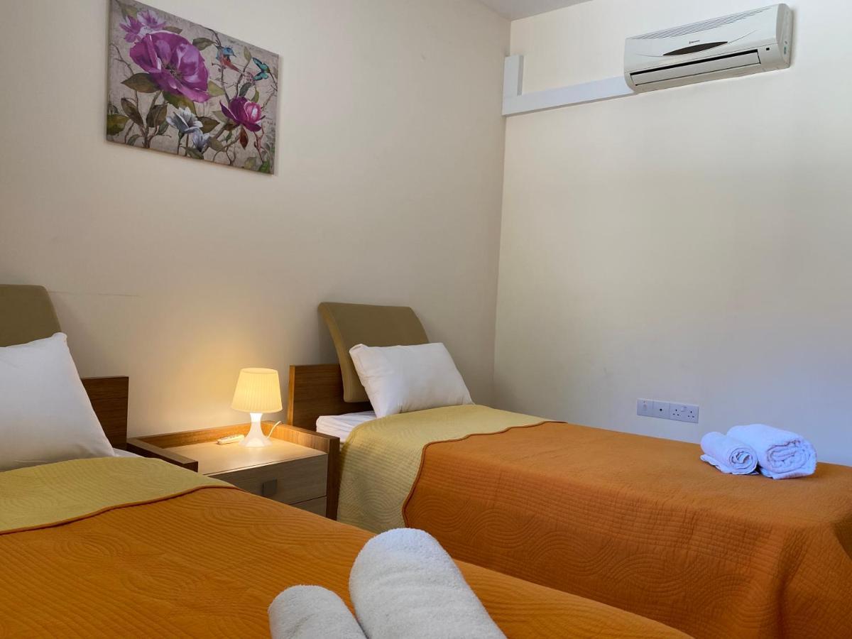 Kyklades Resort & Spa Paralímni Kültér fotó