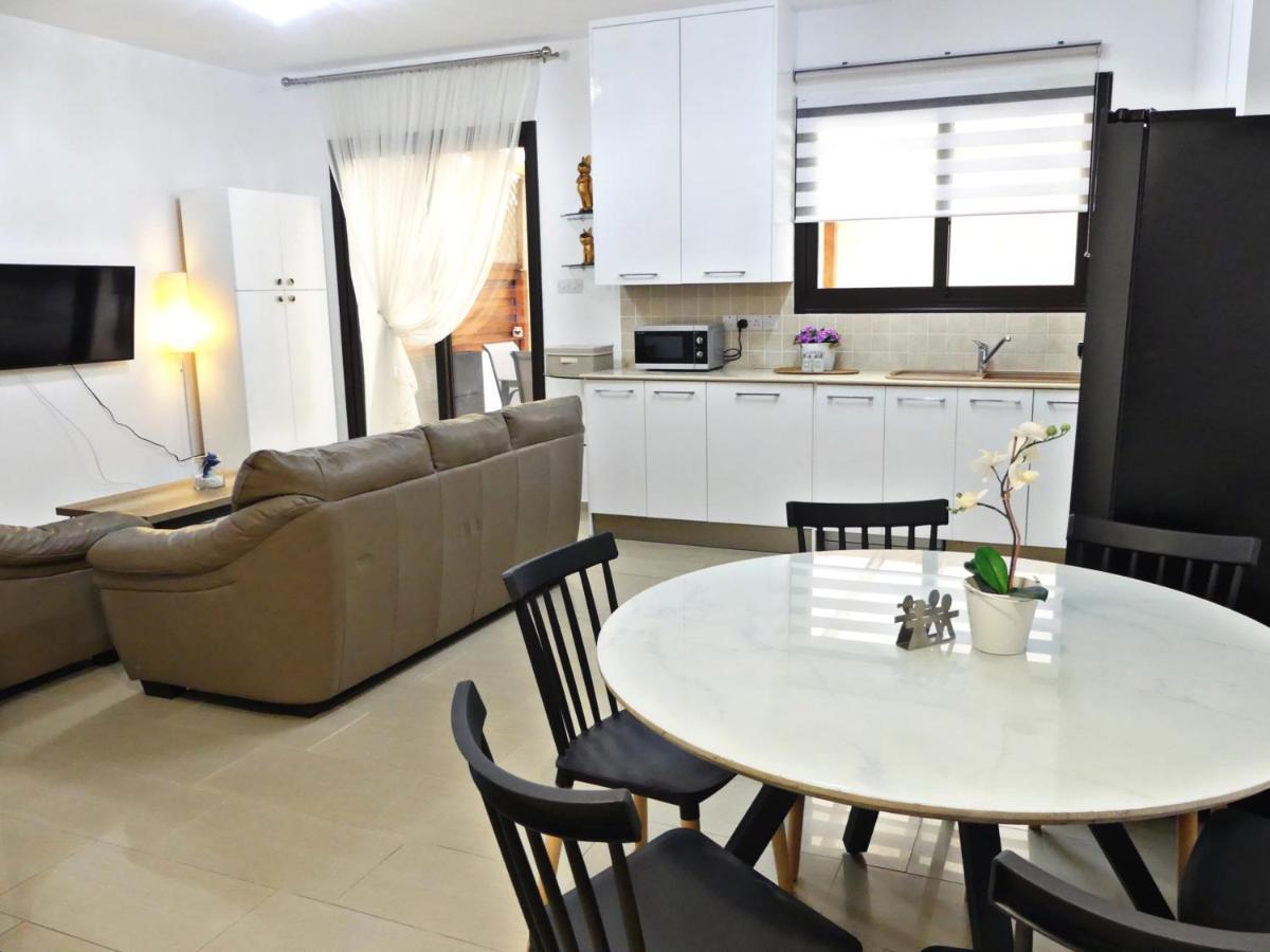 Kyklades Resort & Spa Paralímni Kültér fotó