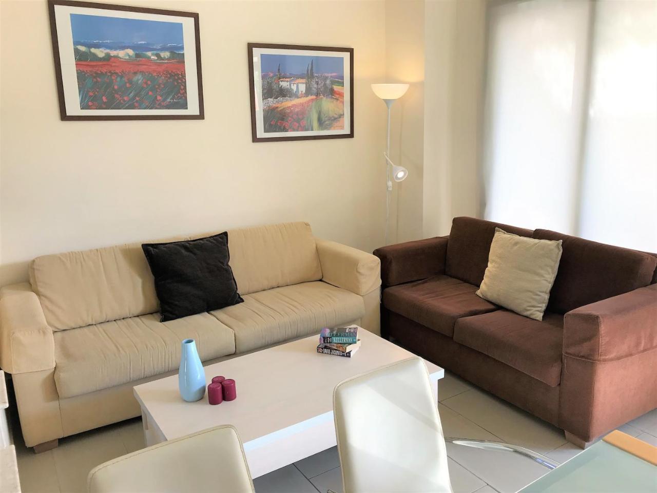 Kyklades Resort & Spa Paralímni Kültér fotó